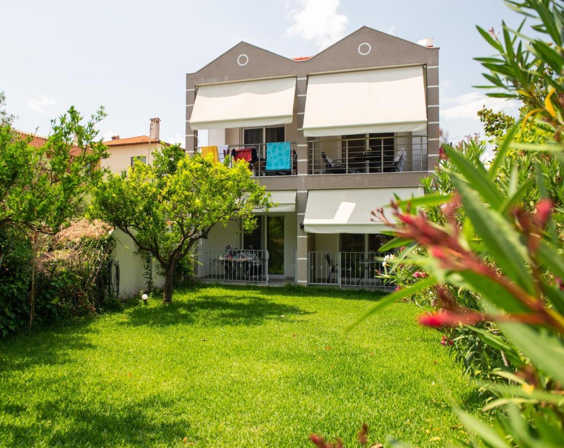 Апартаменти Anneta'S House Нікіті Екстер'єр фото